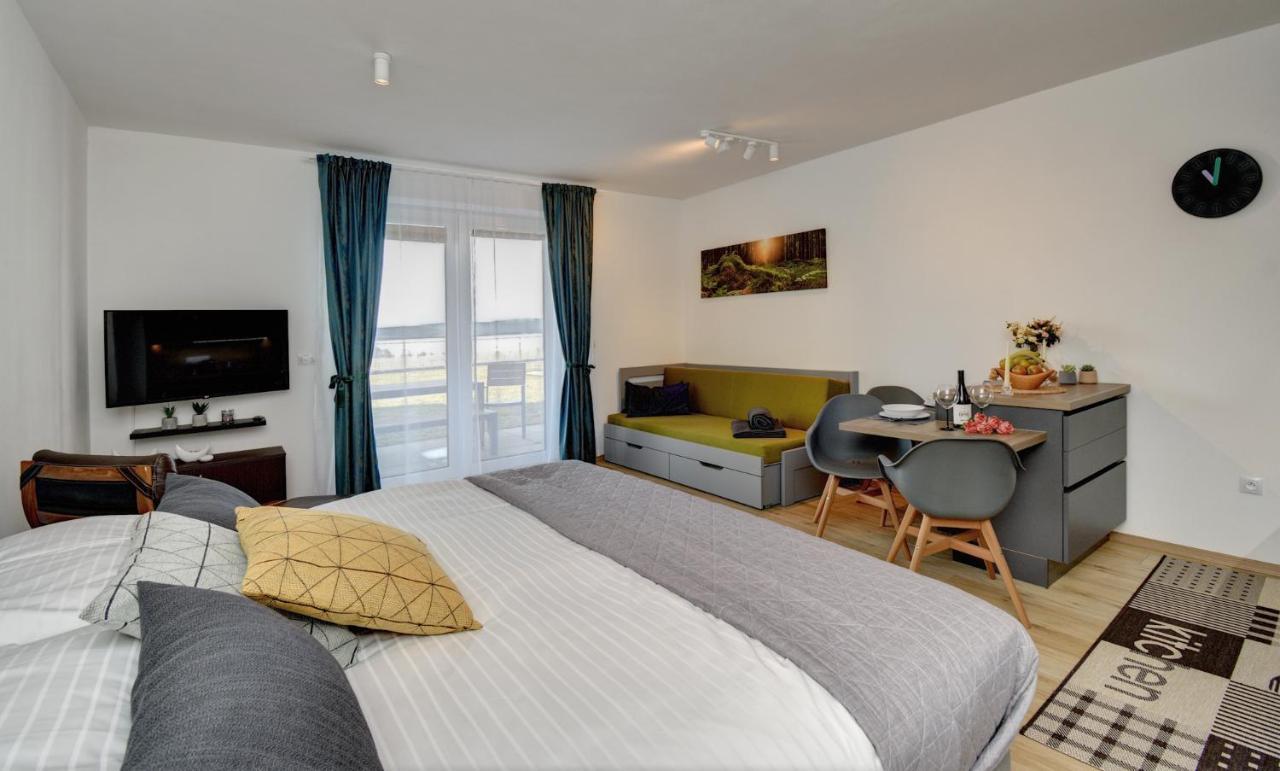 Apartman Lipno - Dve Zatoky Фримбурк Екстериор снимка